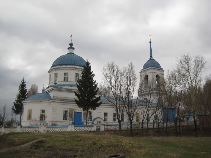 Церковь Троицы Живоначальной, Селема (Арзамасский район и г. Арзамас, Нижегородская область). общий вид в ландшафте, Вид с севера