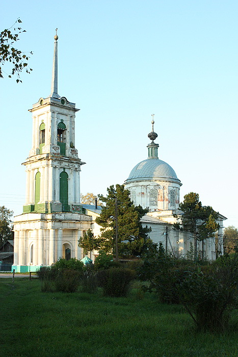 Церковь Покрова Пресвятой Богородицы, Кочемирово (Кадомский район, Рязанская область). фасады, Вид с юго-запада.