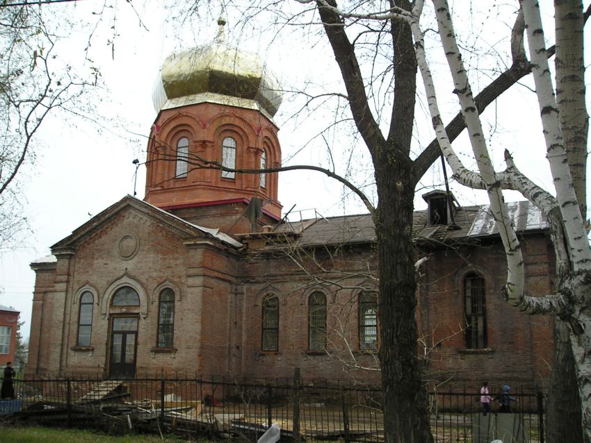 Церковь Троицы Живоначальной, Красный Яр (Уфимский район, Республика Башкортостан). фасады