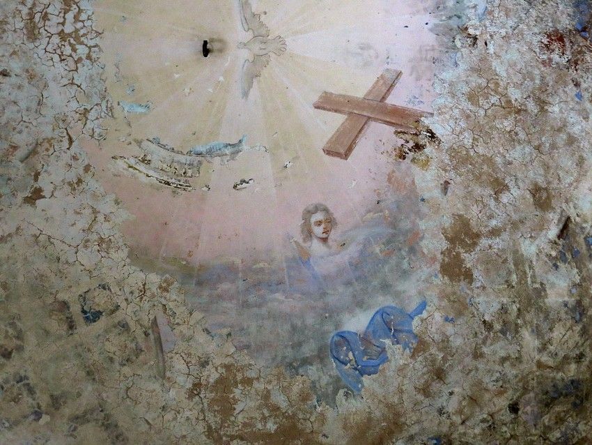Церковь Успения Пресвятой Богородицы, Осипово (Торжокский район и г. Торжок, Тверская область). интерьер и убранство, Остатки росписей