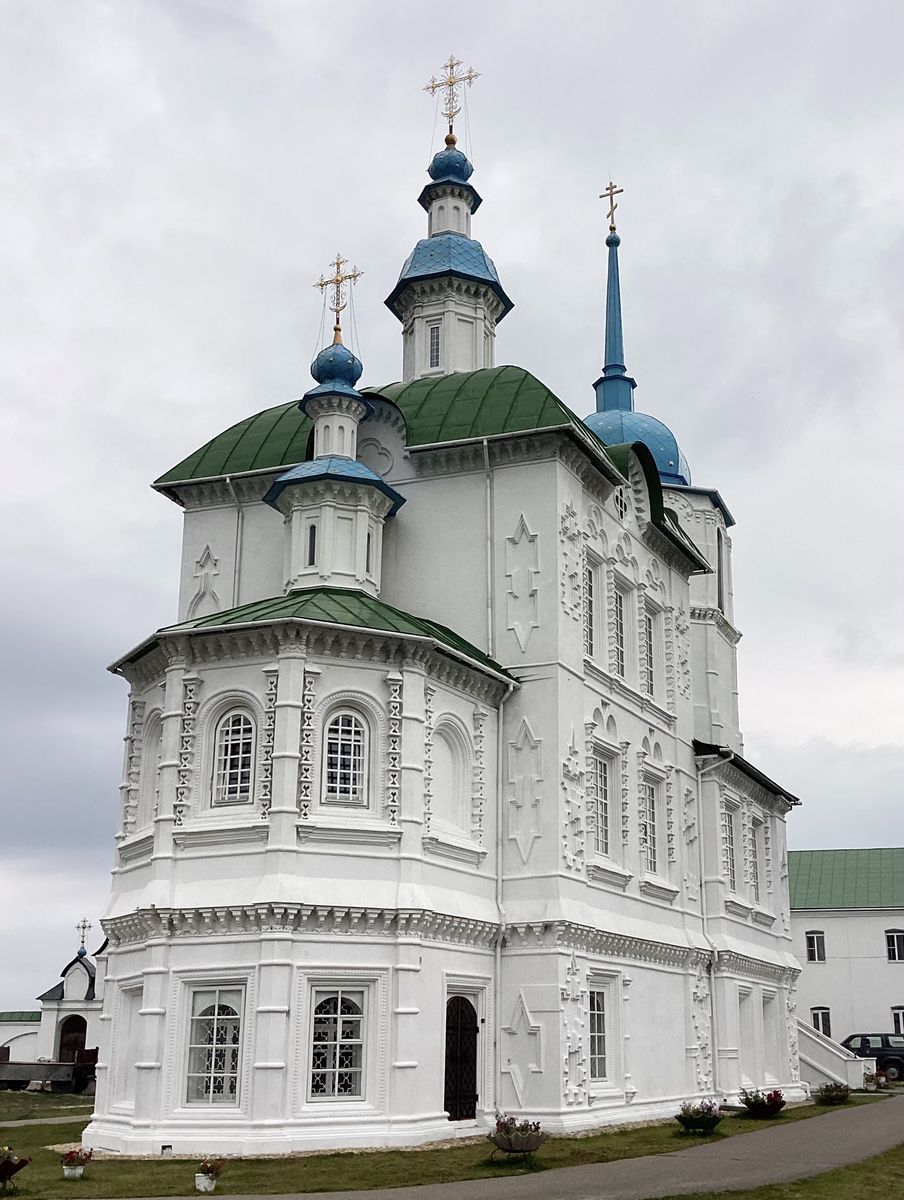 Вид с северо-востока, фасады. Посольский Спасо-Преображенский монастырь. Собор Преображения Господня, Посольское (Кабанский район, Республика Бурятия)