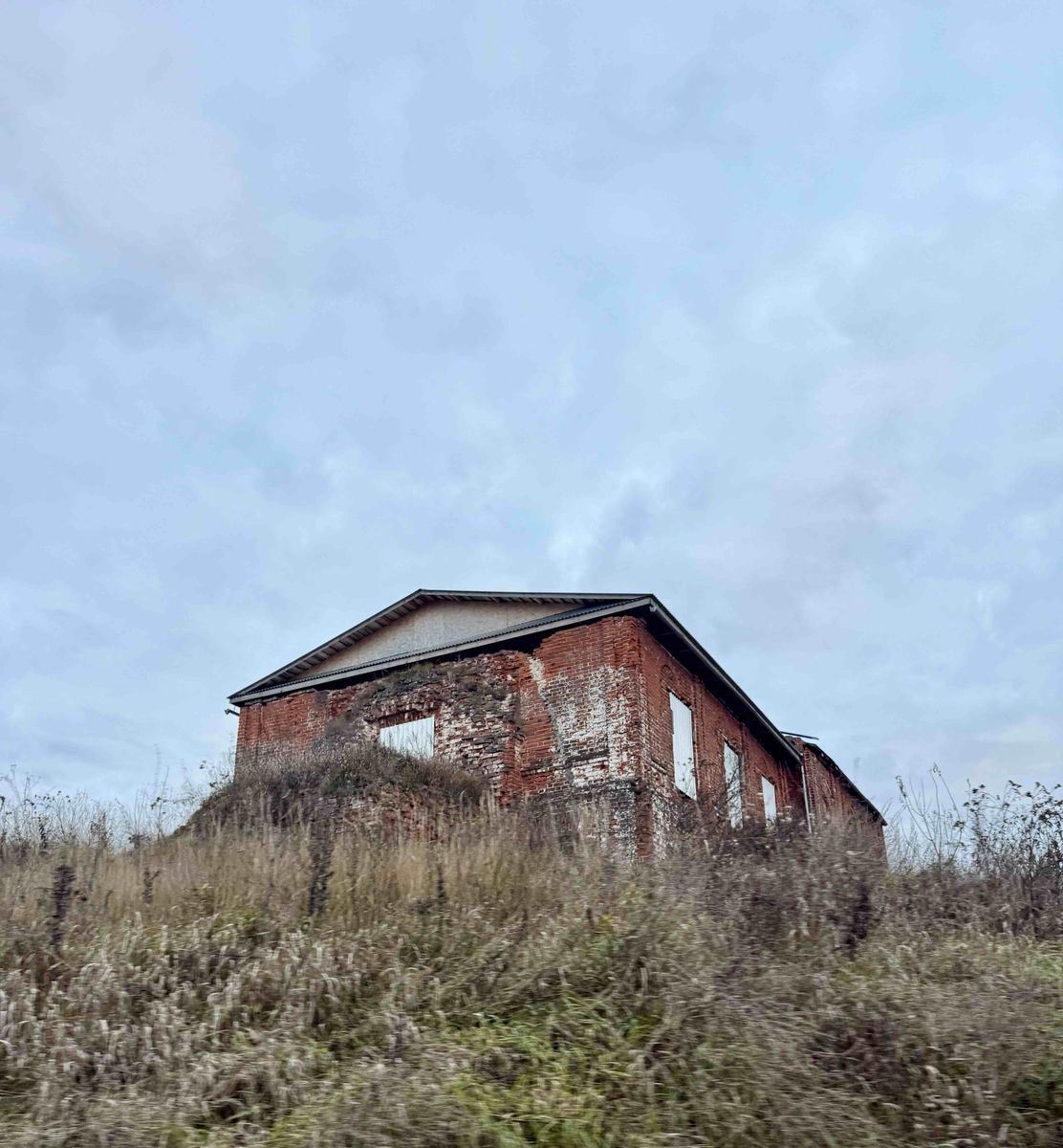 Церковь Воскресения Словущего, Ишино (Дальнеконстантиновский район, Нижегородская область). общий вид в ландшафте