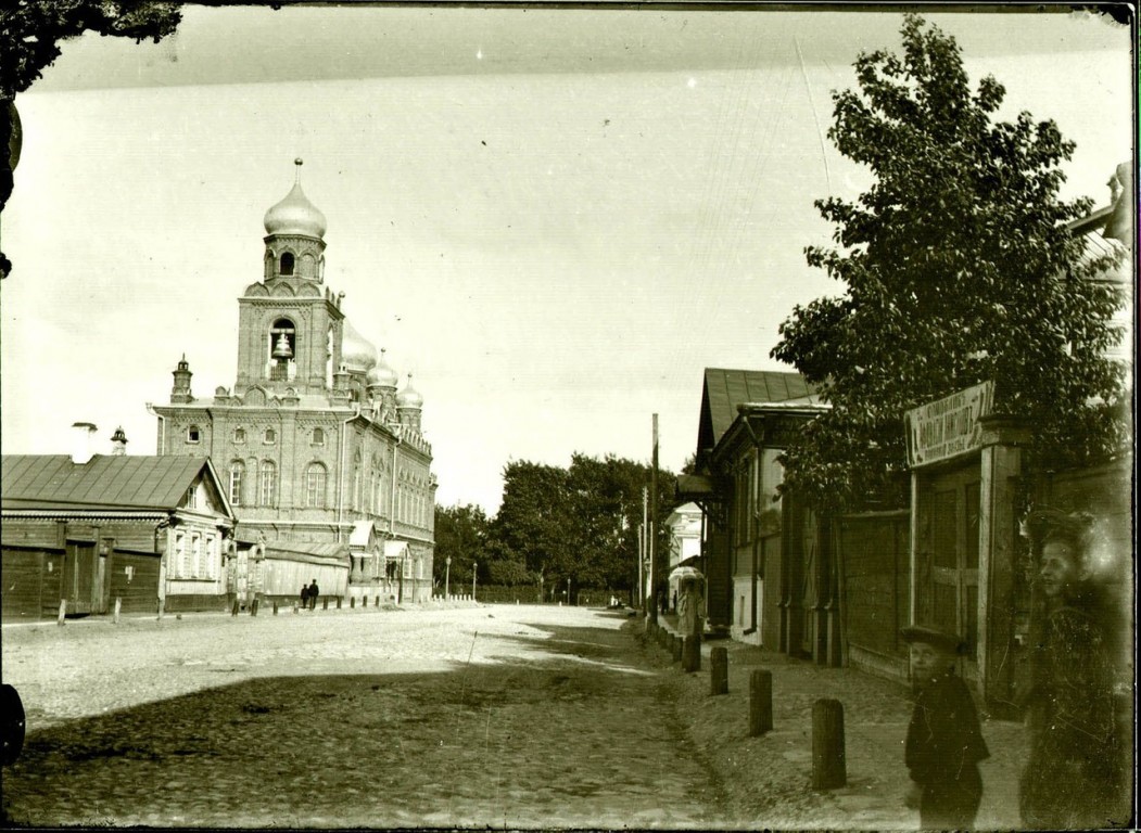 Церковь Толгской иконы Божией Матери, Рыбинск (Рыбинск, город, Ярославская область). архивная фотография, с сайта http://humus.livejournal.com/