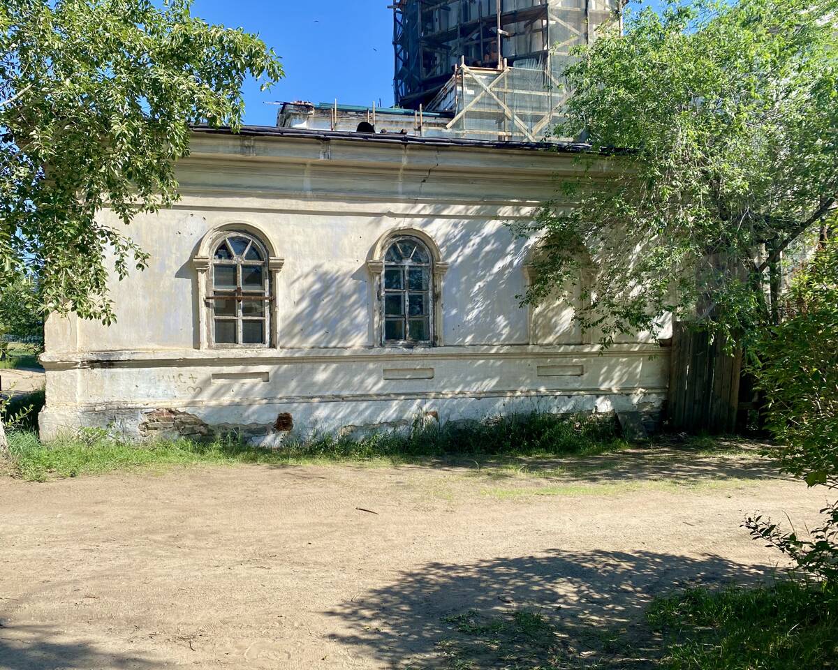 Собор Троицы Живоначальной, Кяхта (Кяхтинский район, Республика Бурятия). дополнительная информация, Южный флигель
