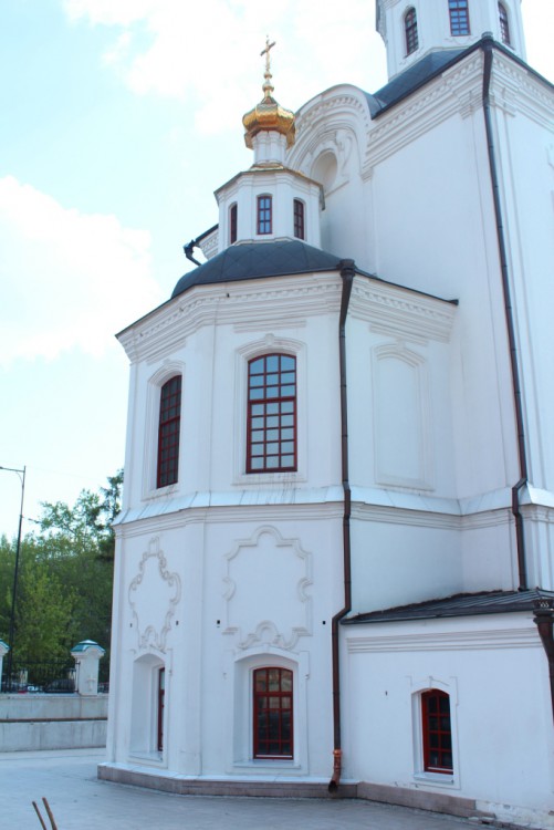 Церковь Михаила Архангела (Харалампия), Иркутск (Иркутск, город, Иркутская область). архитектурные детали, Апсида, вид с севера