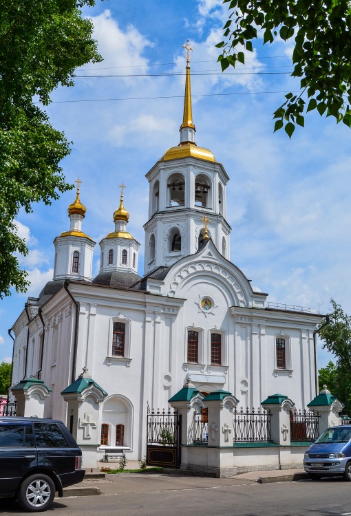 Иркутск. Церковь Михаила Архангела (Харалампия). фасады
