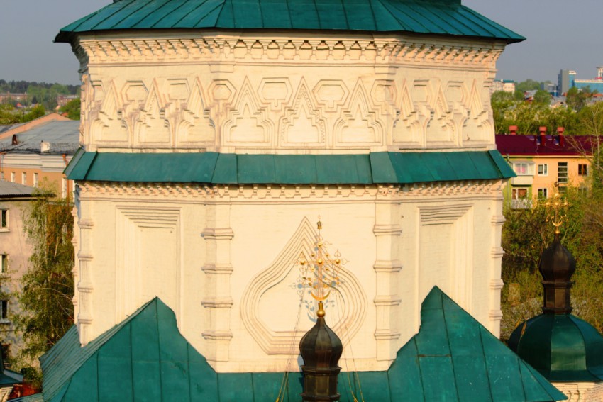 Церковь Троицы Живоначальной, Иркутск (Иркутск, город, Иркутская область). архитектурные детали, Восьмерик основного объема храма