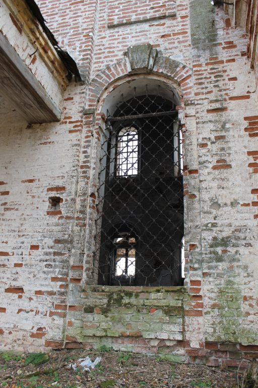 Церковь Троицы Живоначальной, Елово (Ярский район, Республика Удмуртия). интерьер и убранство
