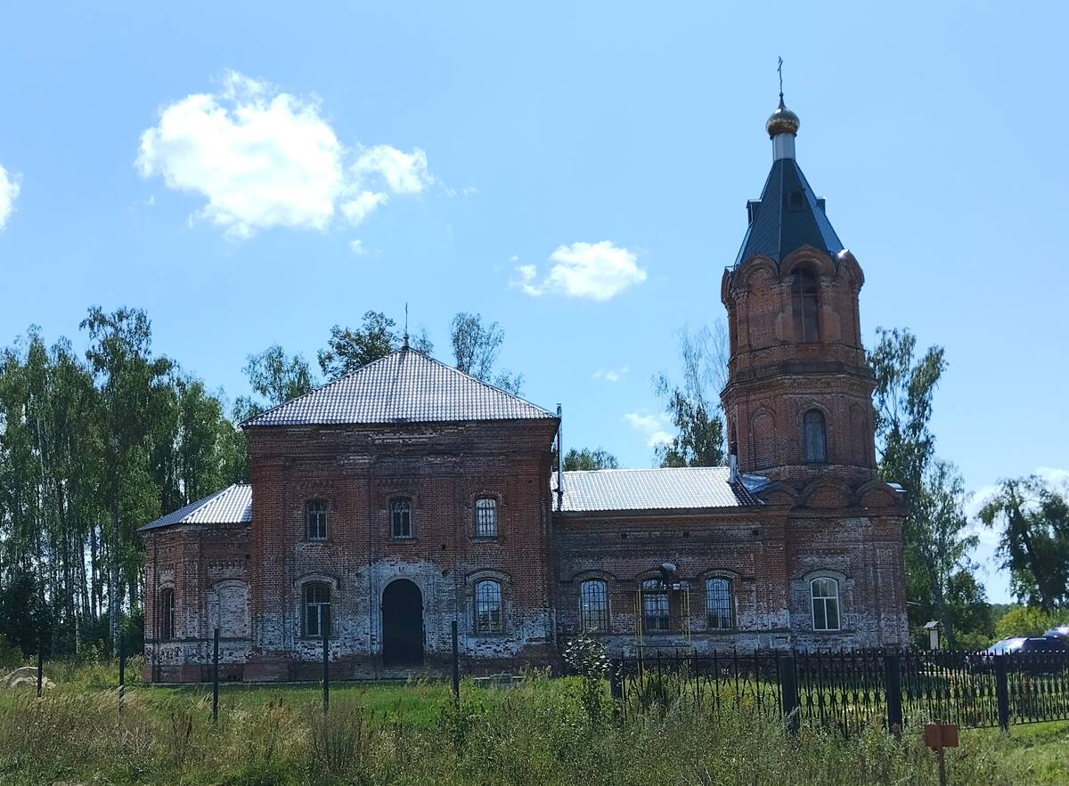 Церковь Воскресения Христова, Бурцево (Балахнинский район, Нижегородская область). фасады
