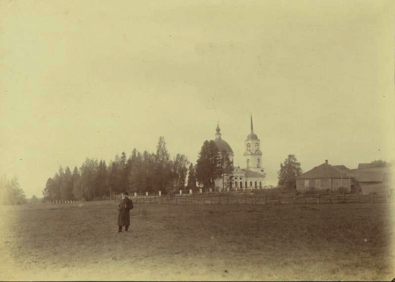 Церковь Троицы Живоначальной, Сопины (Боровичский район, Новгородская область). архивная фотография, Частная коллекция. Фото 1900-х годов. 