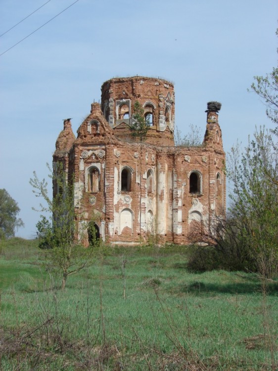 Успенский Каменский монастырь. Собор Успения Пресвятой Богородицы, Забрама (Климовский район, Брянская область). общий вид в ландшафте, Собор Успения Пресвятой Богородицы на территории монастыря