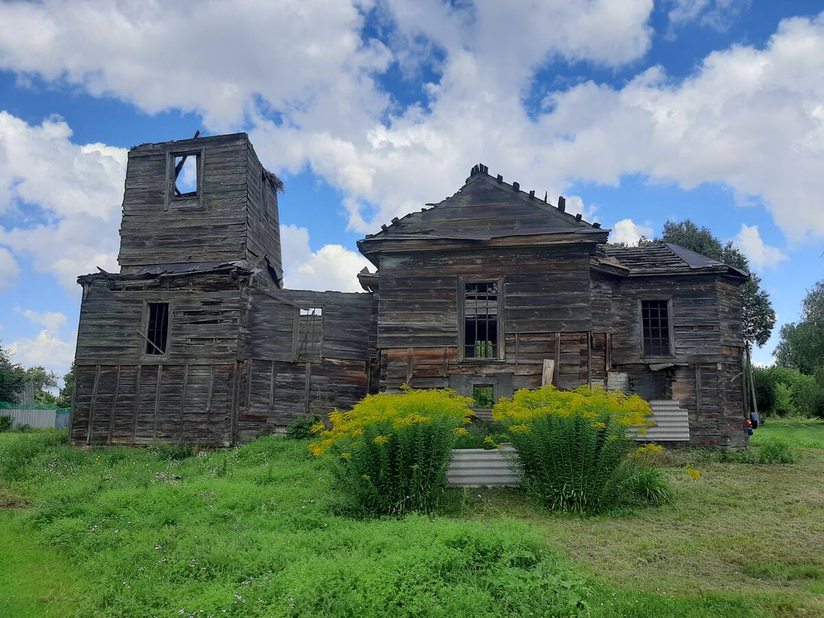 Церковь Успения Пресвятой Богородицы, Печеники (Стародубский район и г. Стародуб, Брянская область). фасады, Южный фасад