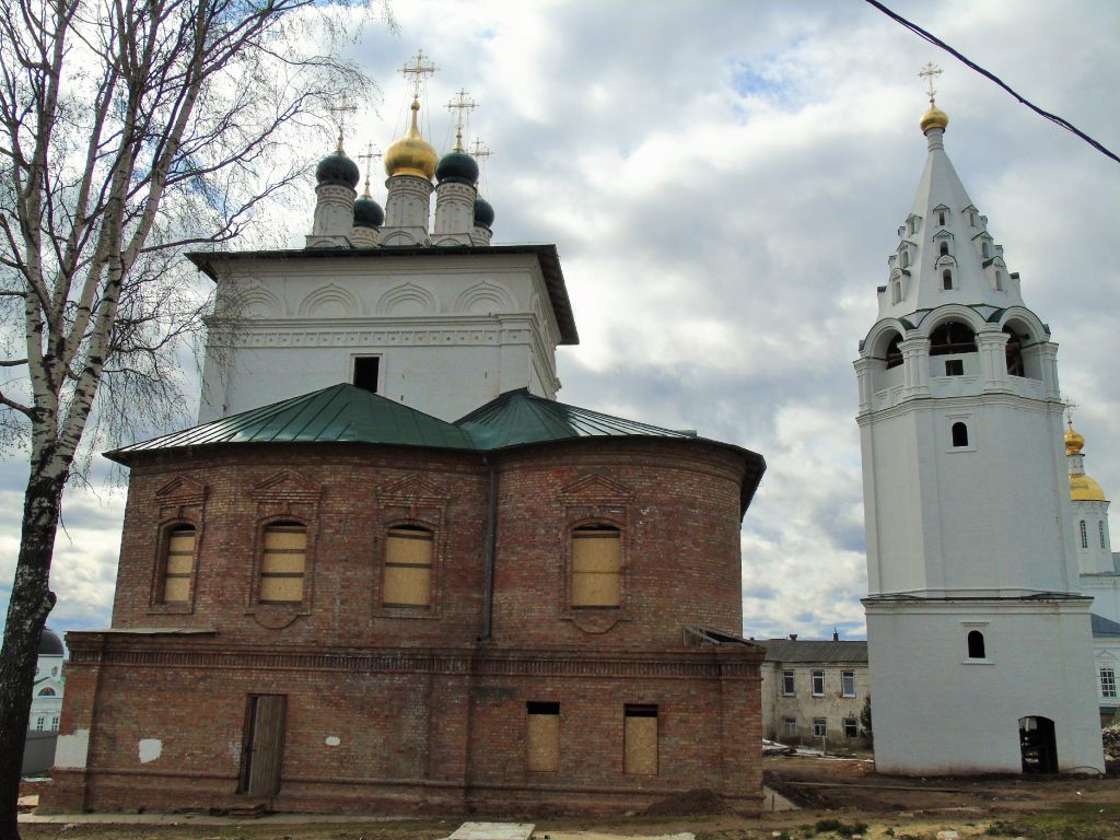 Арзамас. Спасо-Преображенский монастырь. Церковь Рождества Пресвятой Богородицы. фасады