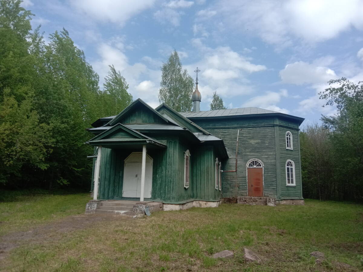Церковь Николая Чудотворца, Терешок (Починковский район, Смоленская область). фасады