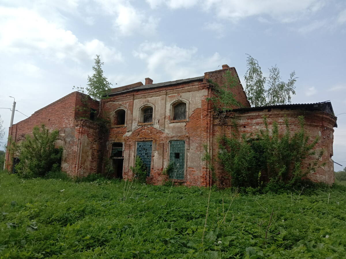 Церковь Троицы Живоначальной, Жарынь (Рославльский район, Смоленская область). фасады
