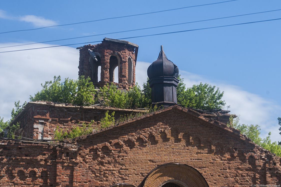 Церковь Петра и Павла, Ушаковское (Катайский район, Курганская область). архитектурные детали