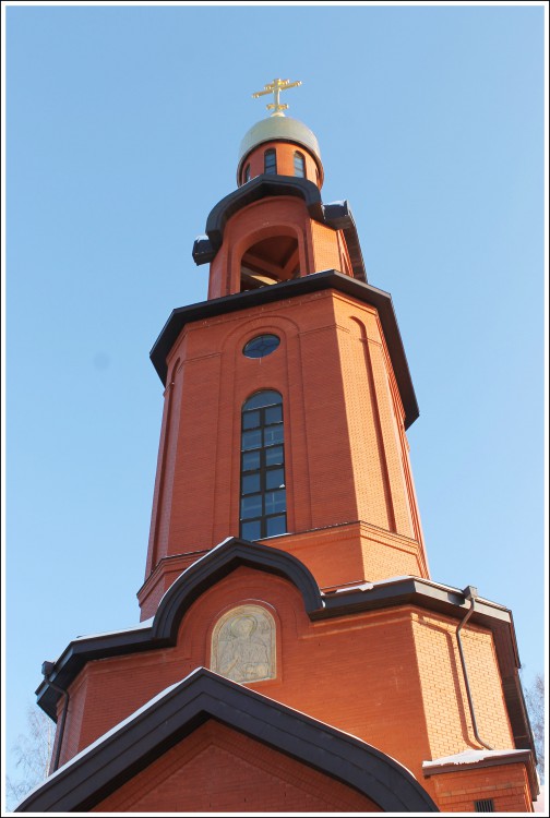 Токсово. Церковь Игоря Черниговского в колокольне собора Михаила Архангела. фасады