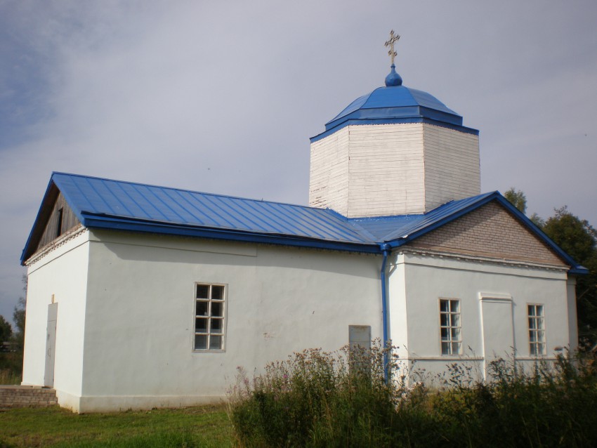 Церковь Покрова Пресвятой Богородицы, Волок (Боровичский район, Новгородская область). фасады