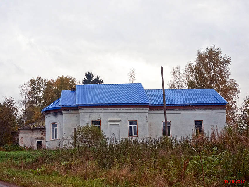 Церковь Покрова Пресвятой Богородицы, Волок (Боровичский район, Новгородская область). фасады