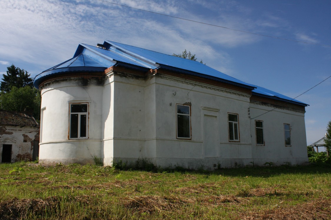 Волок. Церковь Покрова Пресвятой Богородицы. фасады