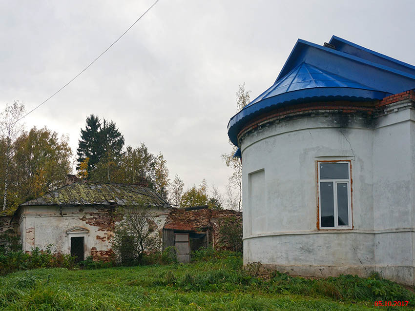 Церковь Благовещения Пресвятой Богородицы, Волок (Боровичский район, Новгородская область). общий вид в ландшафте