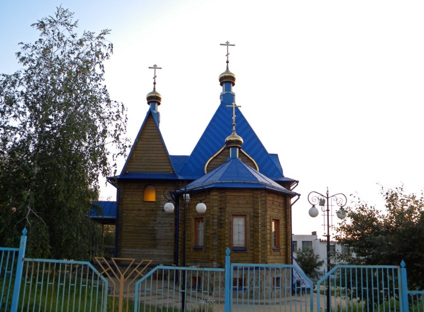 Церковь Введения во храм Пресвятой Богородицы при Доме ребёнка, Белгород (Белгород, город, Белгородская область). общий вид в ландшафте