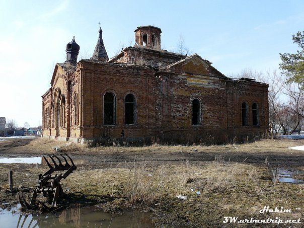 Церковь Петра и Павла, Ушаковское (Катайский район, Курганская область). фасады