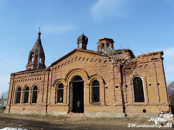 Ушаковское. Церковь Петра и Павла. фасады