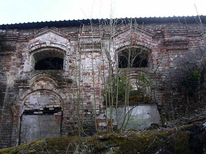 Церковь Рождества Христова, Андреаполь (Андреапольский район, Тверская область). архитектурные детали, фрагмент северного фасада главного объема