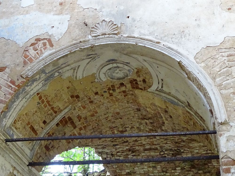 Церковь Спаса Преображения, Жердево (Щёкинский район, Тульская область). архитектурные детали
