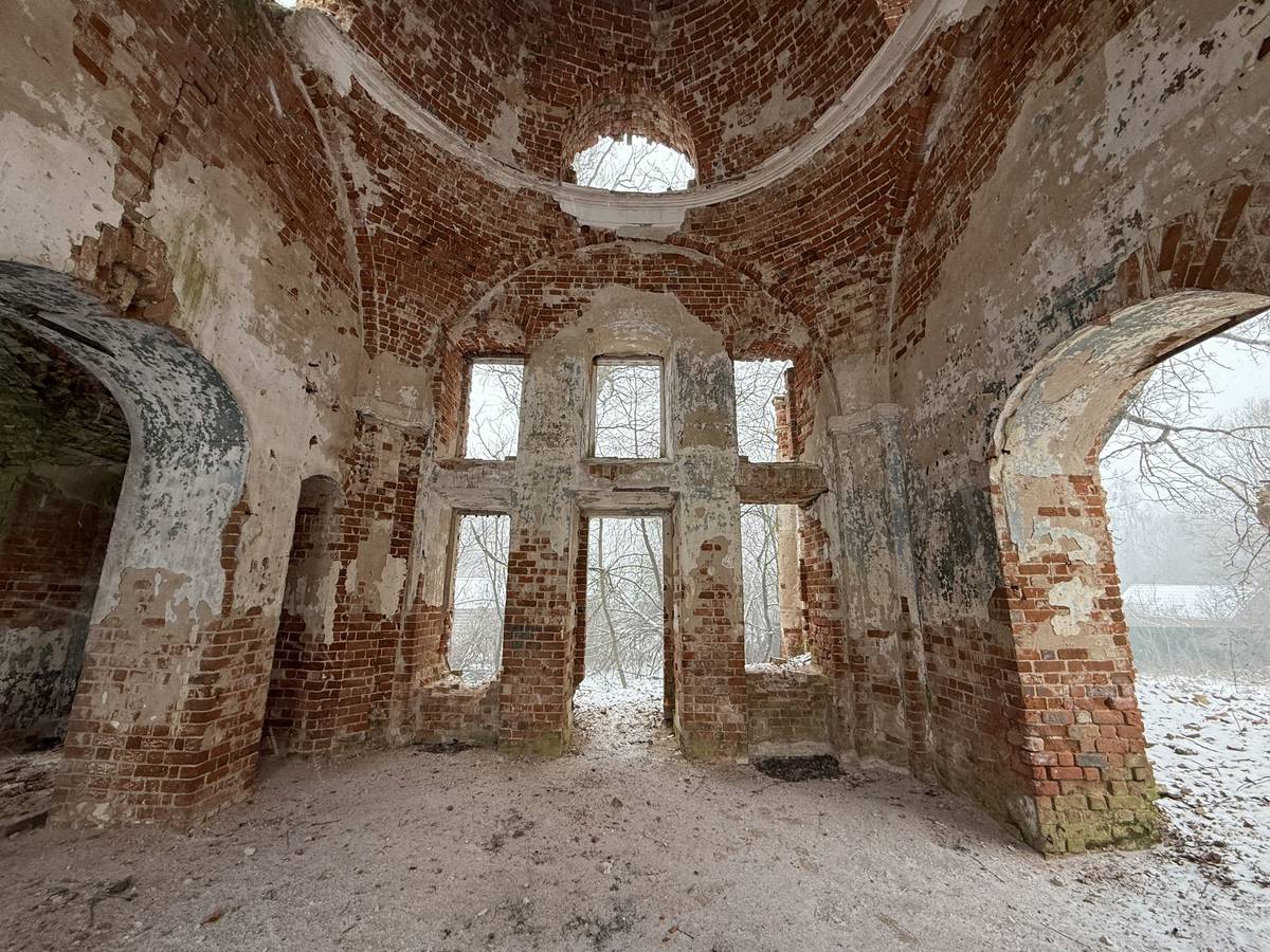 Церковь Казанской иконы Божией Матери, Турино (Заокский район, Тульская область). интерьер и убранство, Южная стена основного объема