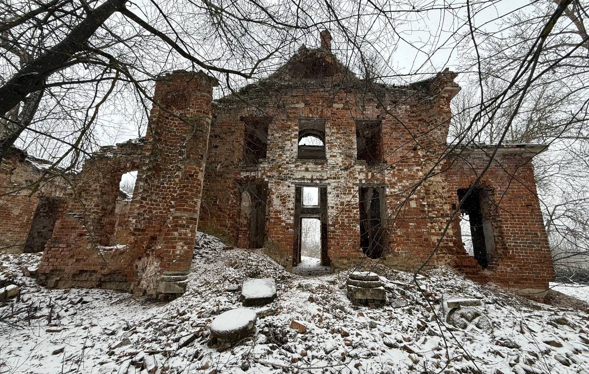 Церковь Казанской иконы Божией Матери, Турино (Заокский район, Тульская область). фасады, Вид с юга на основной объем