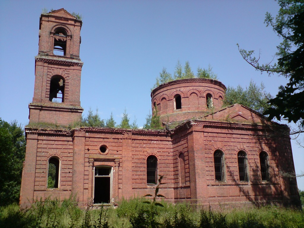 Церковь Рождества Христова, Трубецкое (Тарусский район, Калужская область). фасады