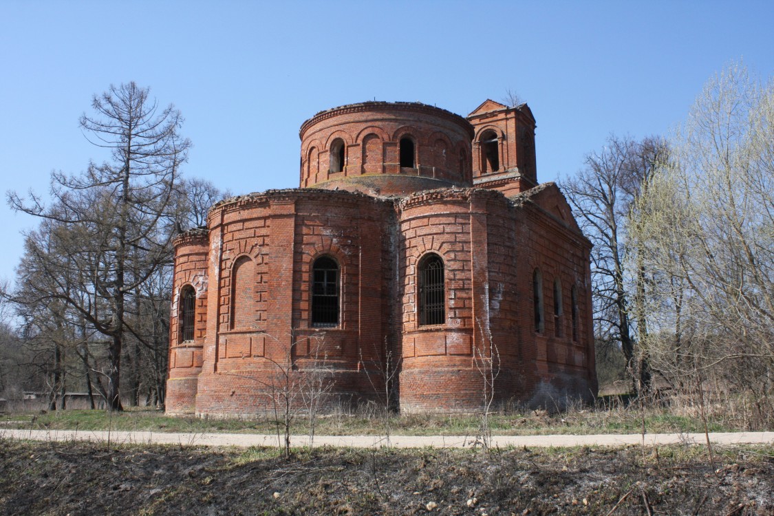 Церковь Рождества Христова, Трубецкое (Тарусский район, Калужская область). фасады