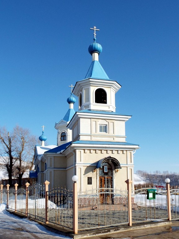Церковь Покрова Пресвятой Богородицы, Крым-Сарай (Бавлинский район, Республика Татарстан). фасады