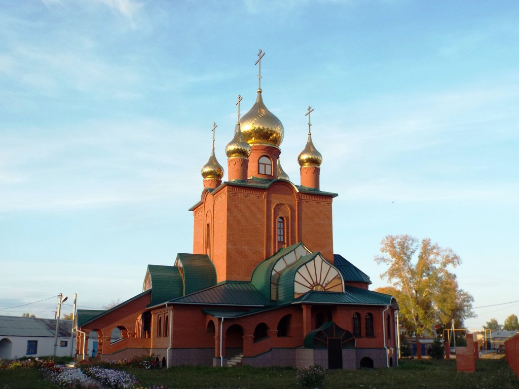 Уруссу. Церковь Николая Чудотворца. фасады