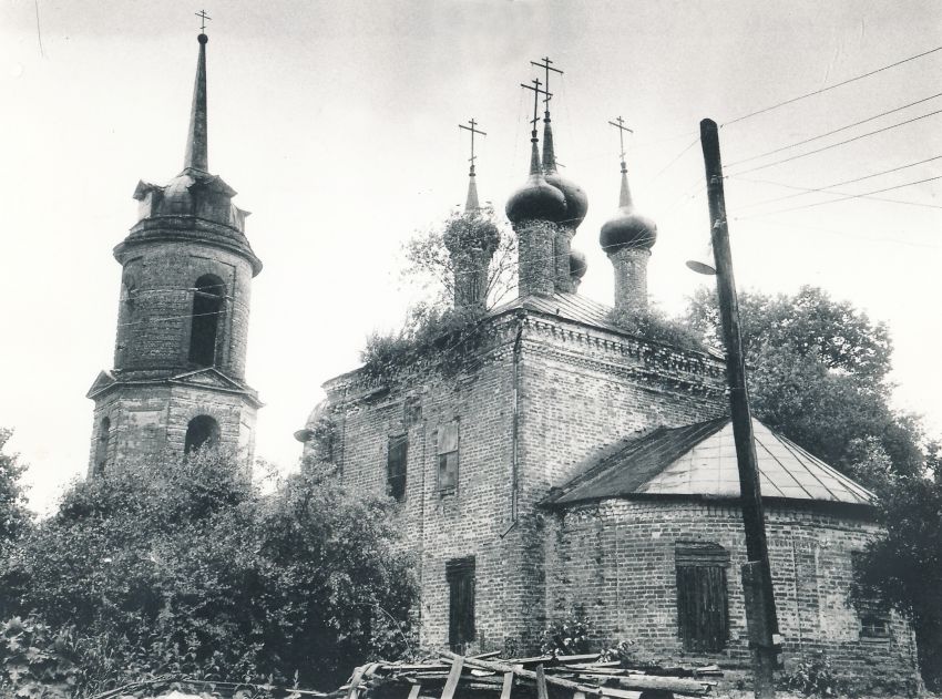 Алешня. Церковь Покрова Пресвятой Богородицы. фасады