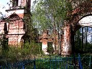 Церковь Николая Чудотворца, остатки трапезной, вид с юга<br>, Аристово (ур.Николо-Любуты), Андреапольский район, Тверская область