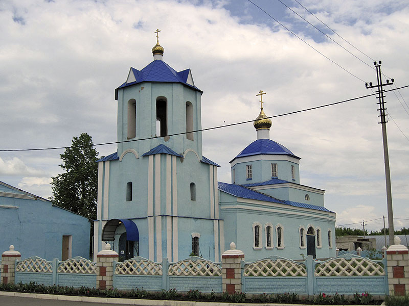 Чернава. Церковь Покрова Пресвятой Богородицы. фасады