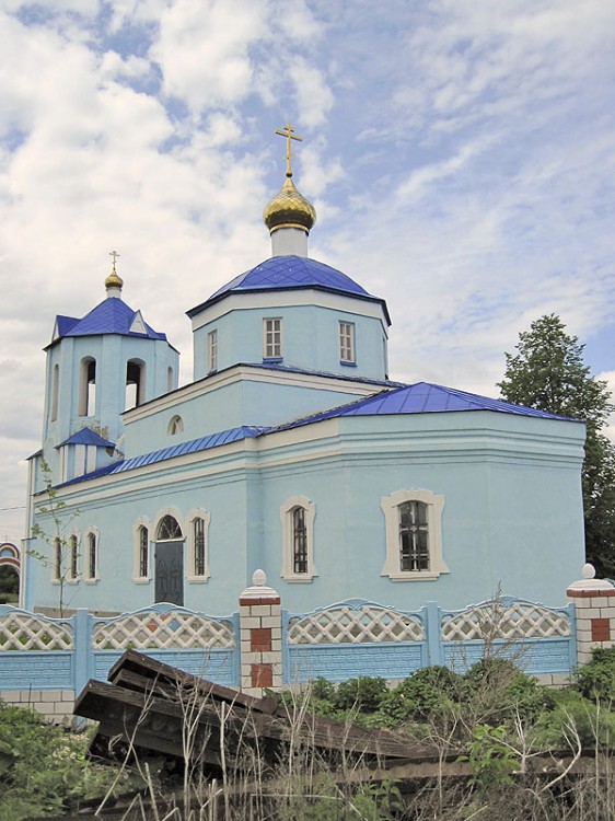 Чернава. Церковь Покрова Пресвятой Богородицы. фасады