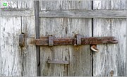 Неизвестная часовня, Подлинный кованый засов, изделие со гарантийным сроком службы 300 лет, выбросят при первом же ремонте вместе с дверью. Фото на память		      <br>, Бабанино, Собинский район, Владимирская область