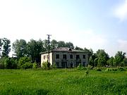 Церковь Воздвижения Креста Господня, старое здание в 50 м к югу, которое планируется приспособить под церковь, вид с севера<br>, Давыдово, Орехово-Зуевский городской округ, Московская область