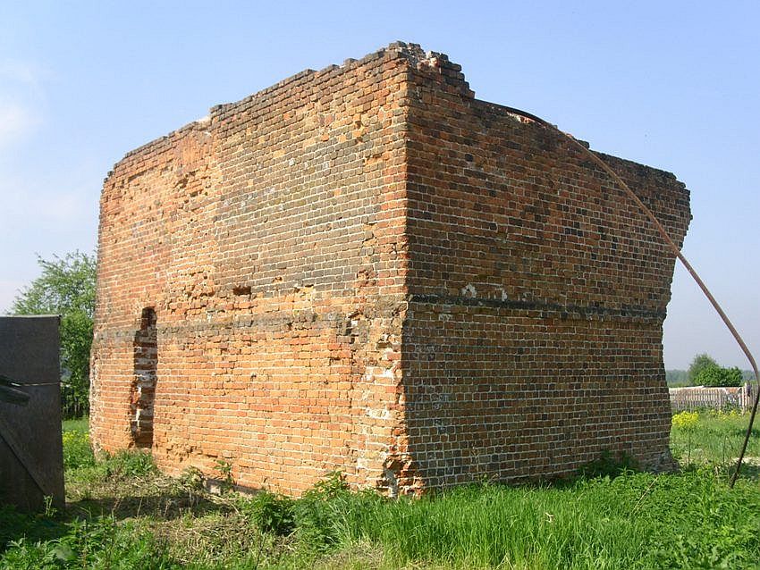 Елизарово. Неизвестная церковь. фасады, вид с северо-востока