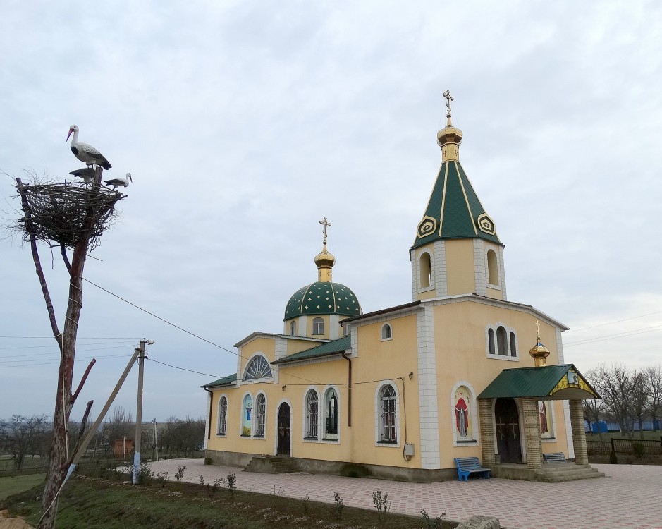 Церковь Илии Пророка, Ингулка (Баштанский район, Украина, Николаевская область). фасады