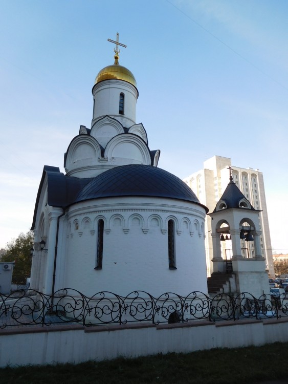 Свиблово. Церковь Владимира, митрополита Киевского в Свиблове (новая). фасады