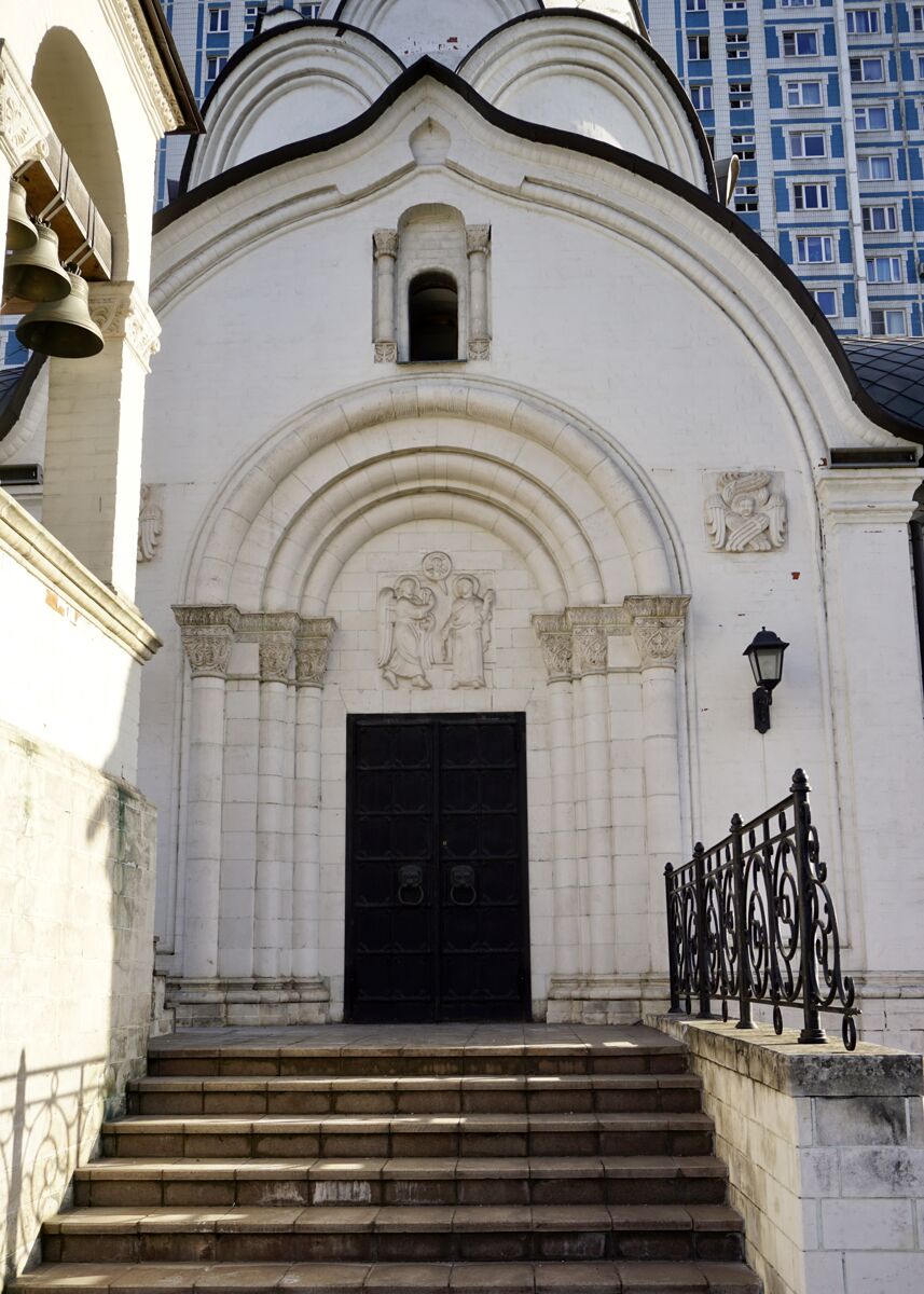 Церковь Владимира, митрополита Киевского в Свиблове (новая), Свиблово (Северо-Восточный административный округ (СВАО), г. Москва). архитектурные детали