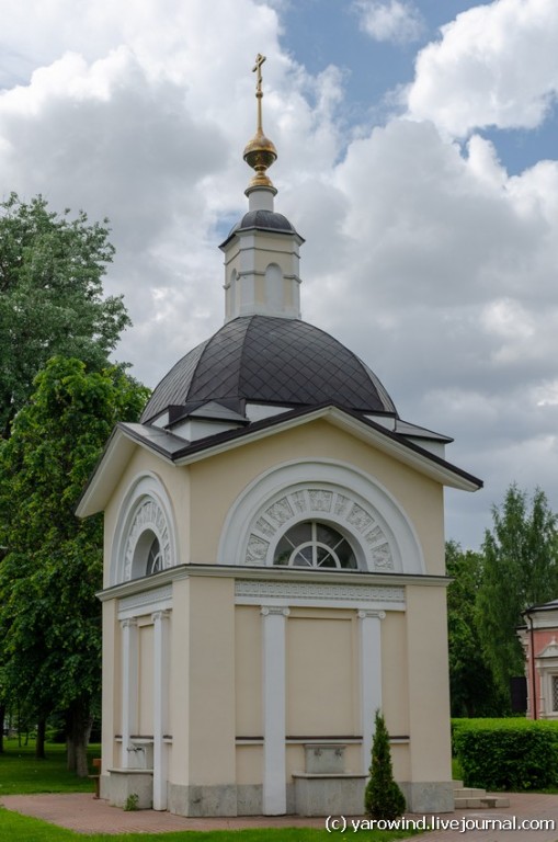 Часовня Воздвижения  Креста Господня в Свиблове, Свиблово (Северо-Восточный административный округ (СВАО), г. Москва). фасады