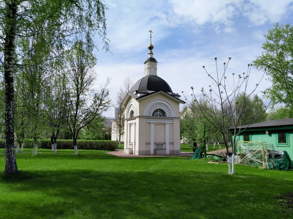 Часовня Воздвижения  Креста Господня в Свиблове, Свиблово (Северо-Восточный административный округ (СВАО), г. Москва). фасады