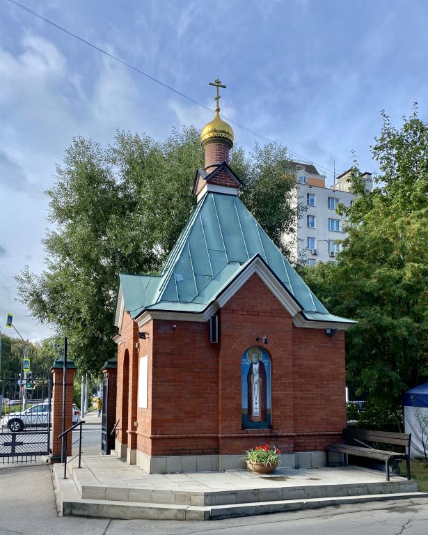 Ховрино. Часовня Георгия Победоносца в Ховрине. фасады, Вид с территории Знаменской церкви