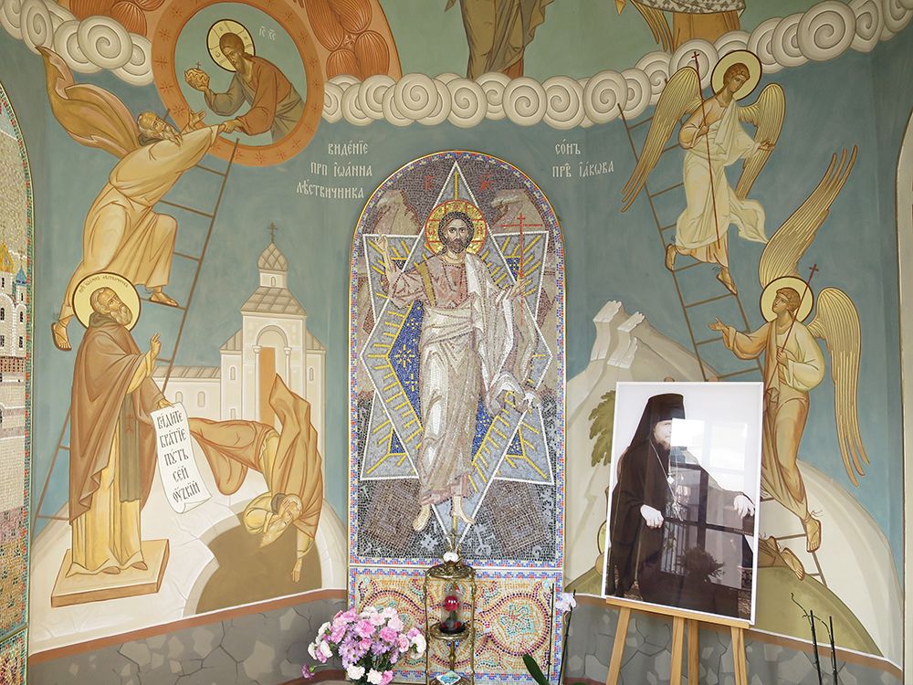 Часовня Новомучеников Сергия, Павла и Александра в Покровском, Басманный (Центральный административный округ (ЦАО), г. Москва). интерьер и убранство